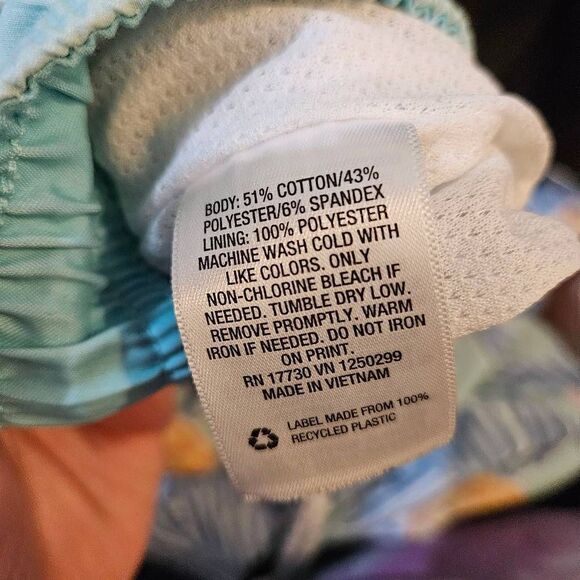 Goodfellow & Co Blue Floral Men Shorts Size Small - Picture 6 of 6